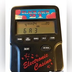 Radio Shack Black Jack 21 Casino Vintage Electronic Handheld LCD Video game